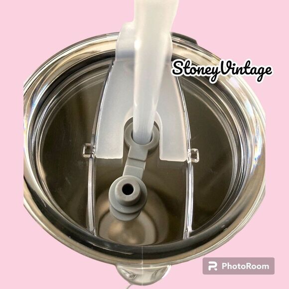 Hello Kitty 40 oz Stanley style tumbler - Picture 8 of 10